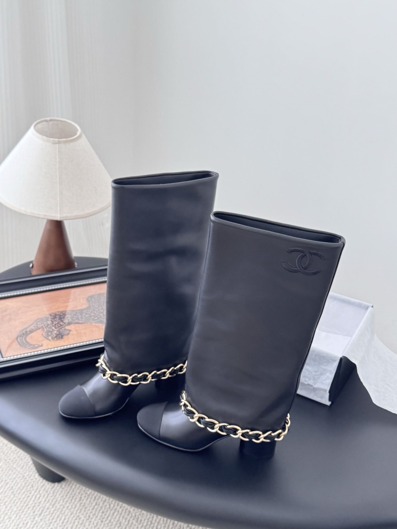 Ch**el boots